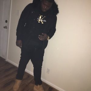 Meet your Posher, Earl